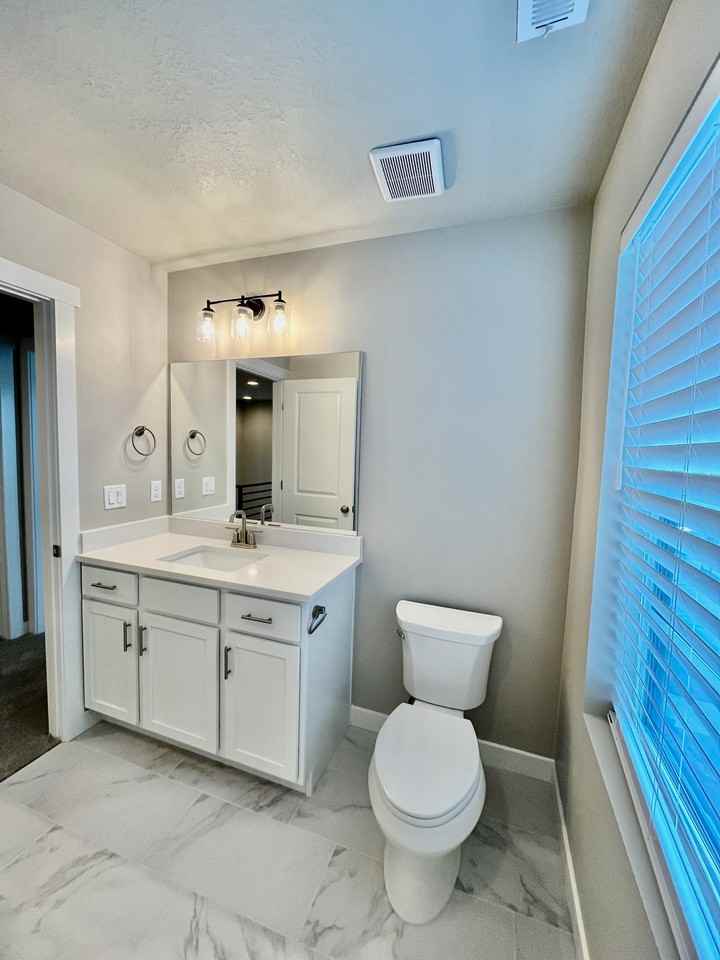 5072 W Elmfield Way #1 - Photo 5 of 20