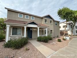 featured image of 105 E Palomino Dr