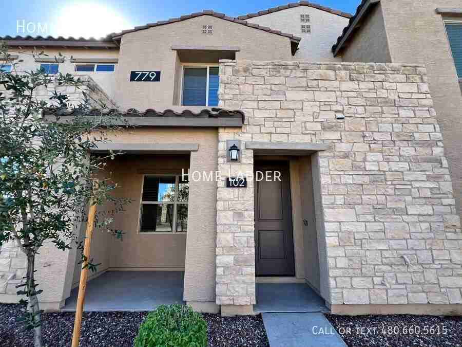 779 E Doral Ave #102 - Photo 2 of 25