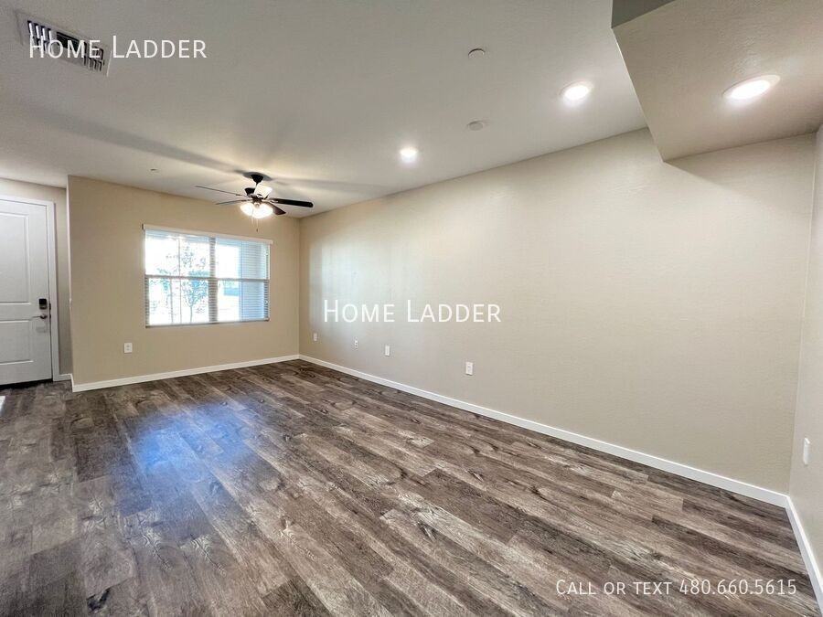 779 E Doral Ave #102 - Photo 4 of 25