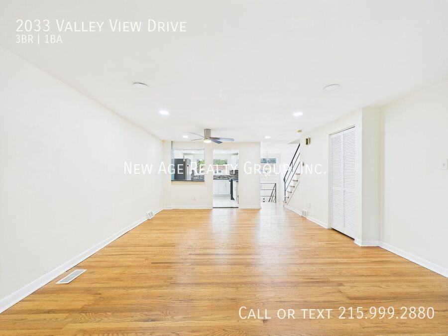 2033 Valley View Dr - Photo 5 of 20