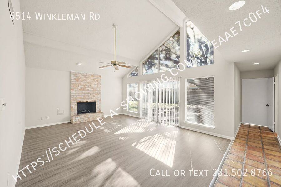 6514 Winkleman Rd - Photo 3 of 15