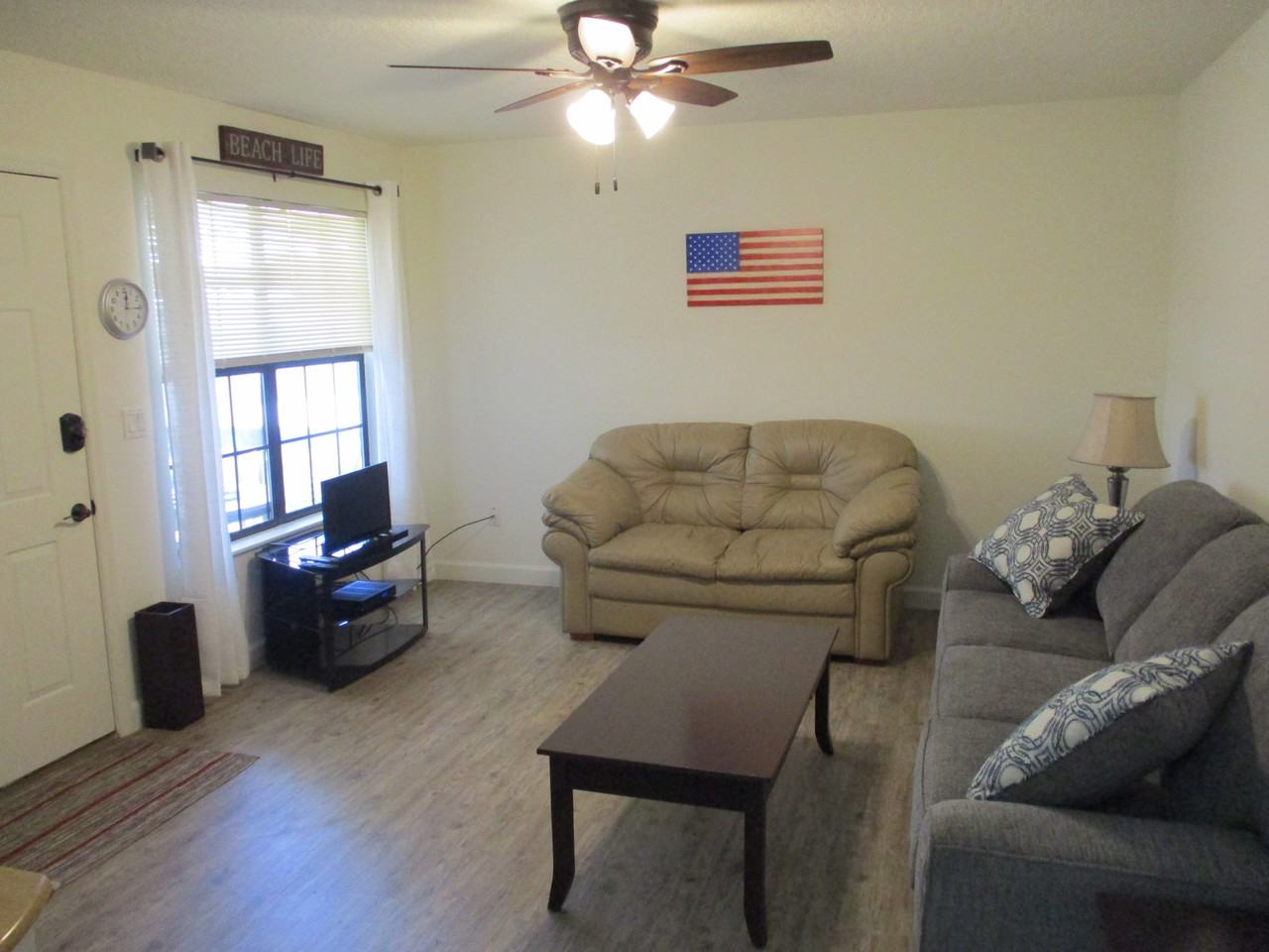 35 Ne 4th St #39 - Photo 3 of 10