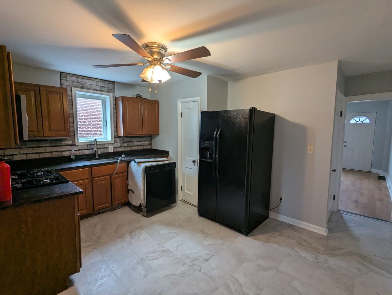 1658 Yakona Rd - Photo 5 of 13