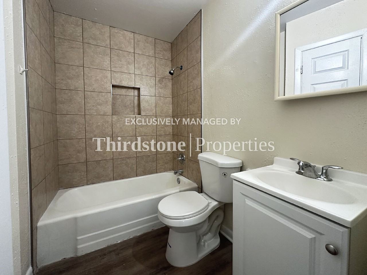 5502 Plymouth St - Photo 5 of 14