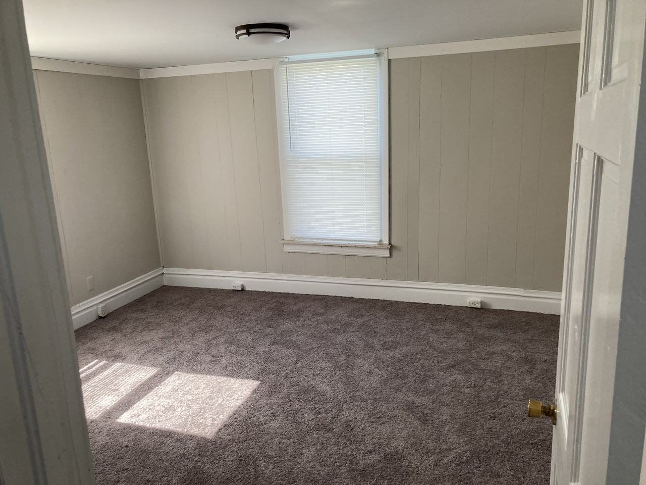 4023 Fairlawn Ave #1 - Photo 4 of 13