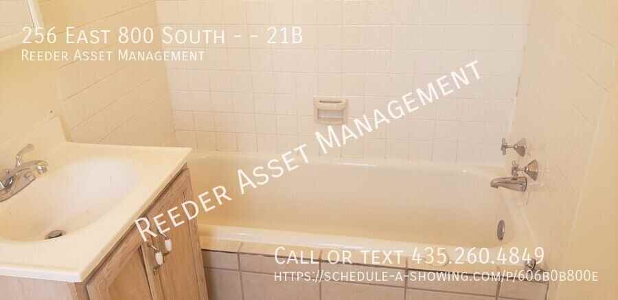 256 E 800 S #21B - Photo 6 of 8