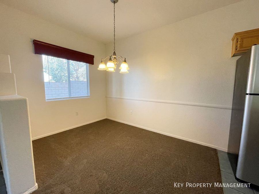 2110 Los Feliz St #1074 - Photo 5 of 21