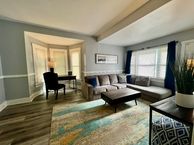 5112 Ravenna St - Photo 2 of 12