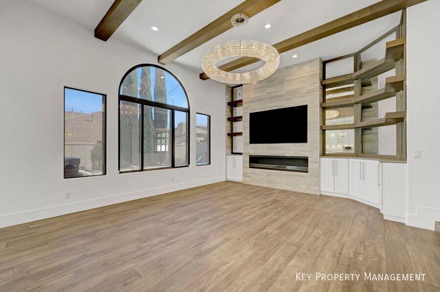 304 Kingsclear Ct - Photo 6 of 22