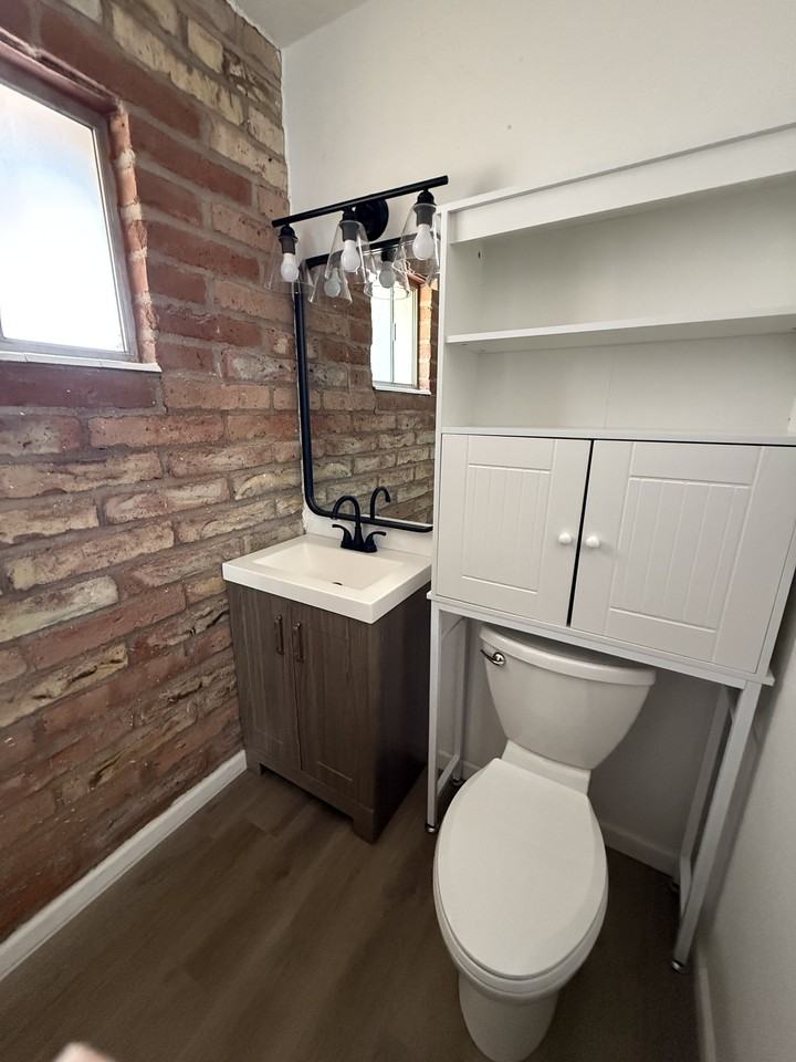 3052 N Cherry Ave - Photo 7 of 8