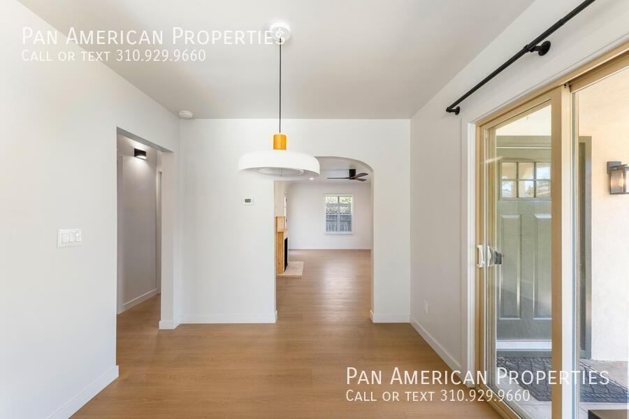 311 S Clementine St #0685A - Photo 4 of 28