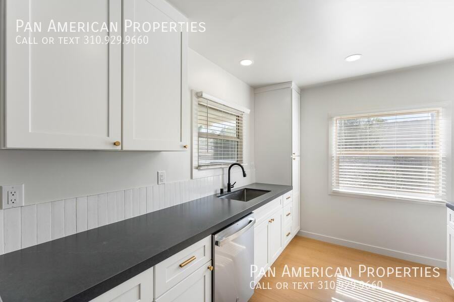 311 S Clementine St #0685A - Photo 5 of 28