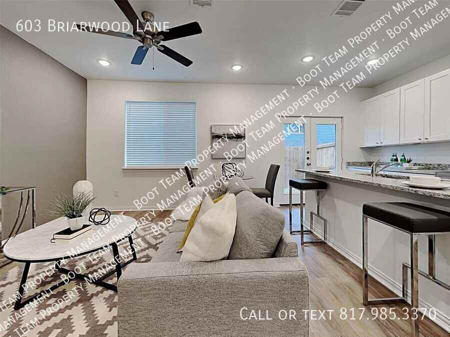 603 Briarwood Dr - Photo 3 of 10
