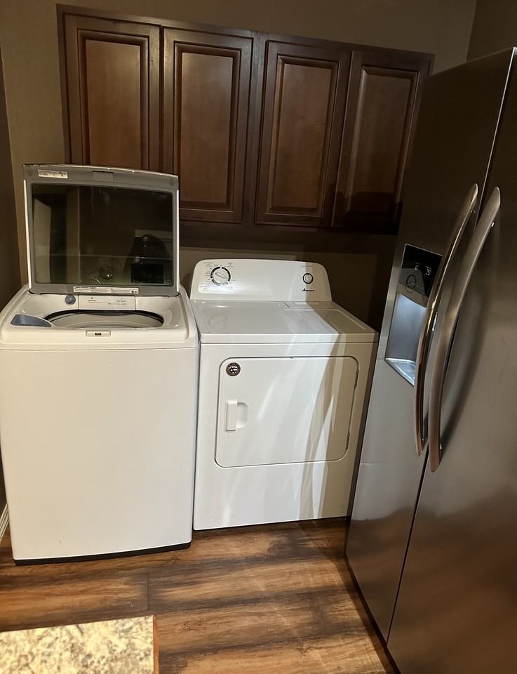 1649 S State St Apt 4 - Photo 5 of 8