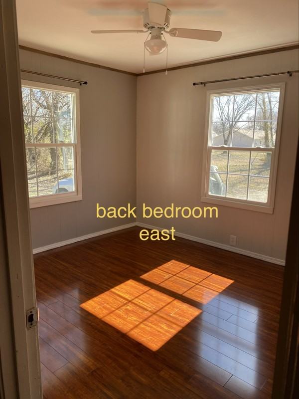 214 Parmenter Ave - Photo 4 of 11