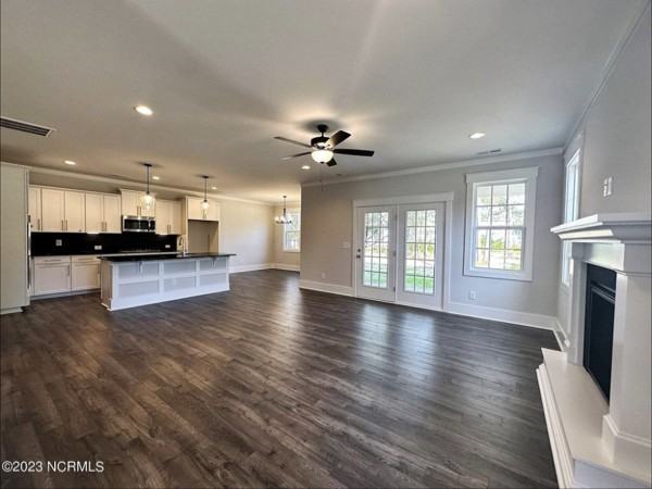 623 Muscadine Ln - Photo 3 of 20