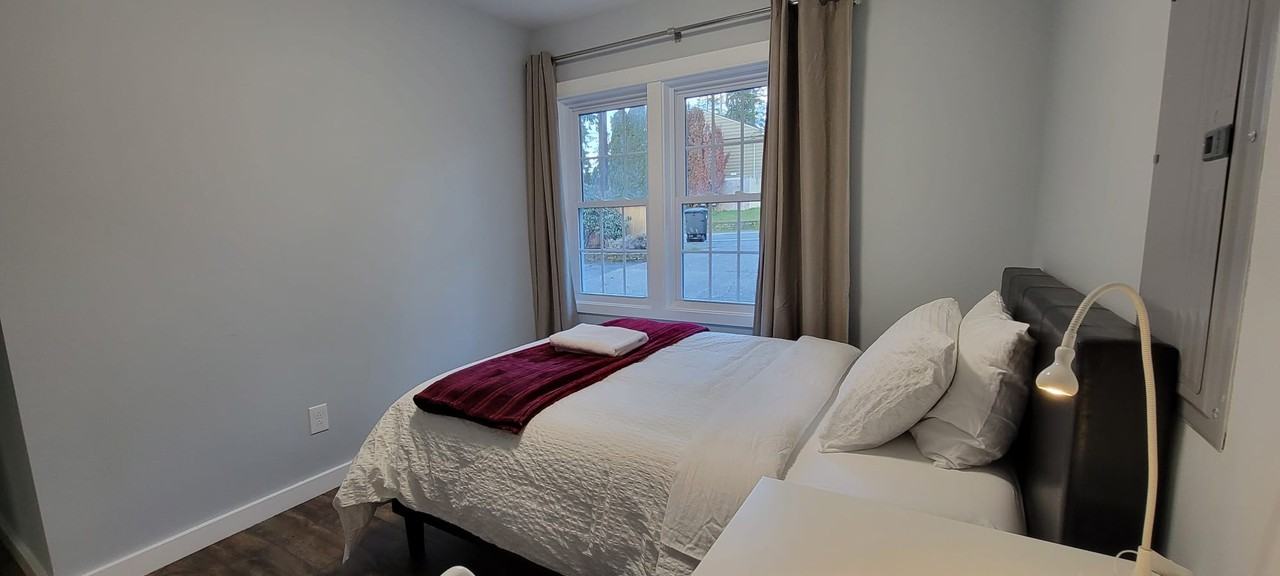 19925 Wallingford Ave N