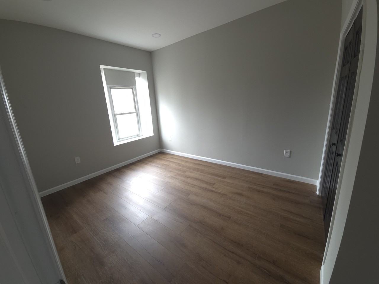 2732 Reisterstown Rd #2 - Photo 3 of 11