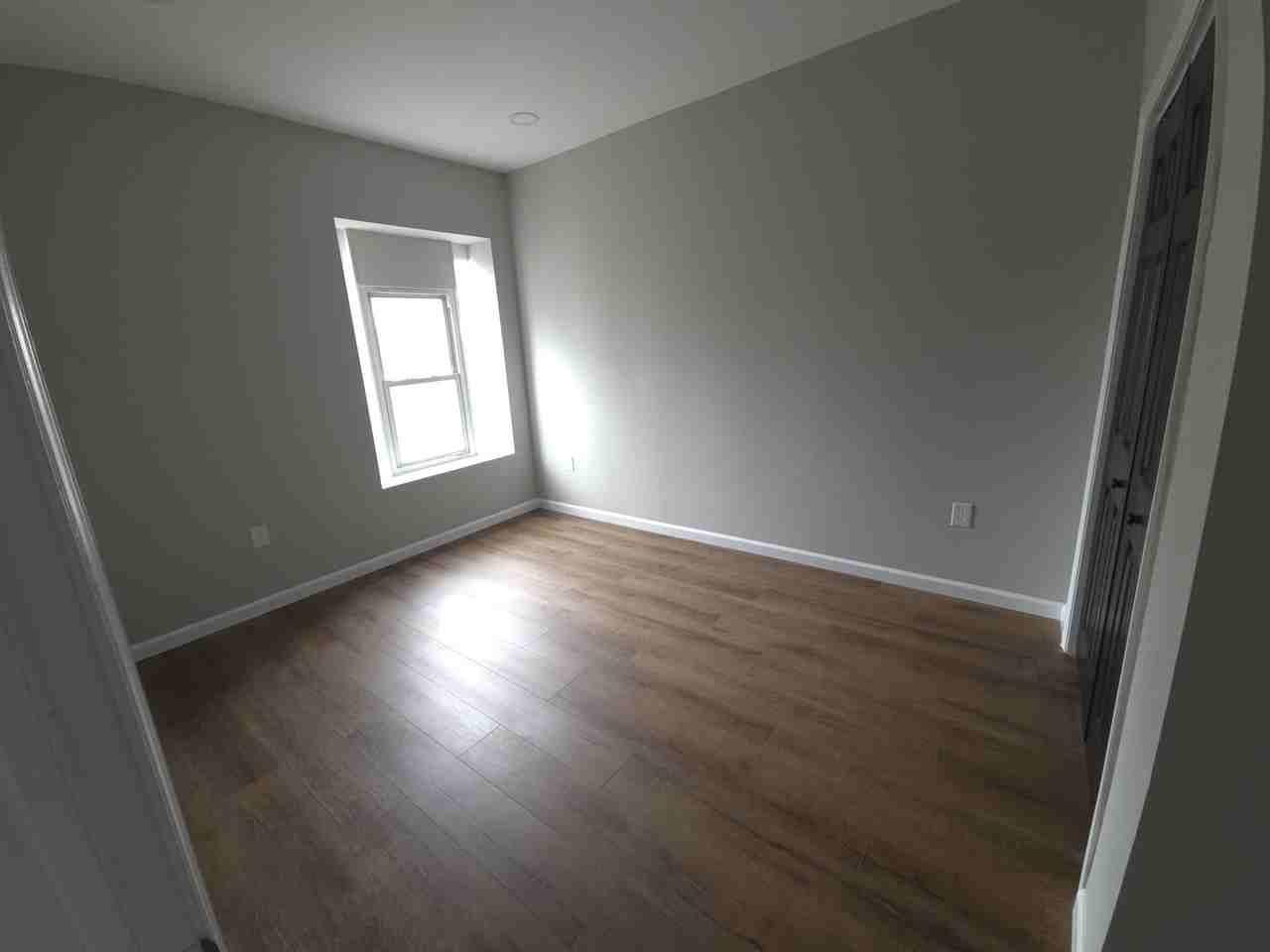 2732 Reisterstown Rd #2 - Photo 4 of 11