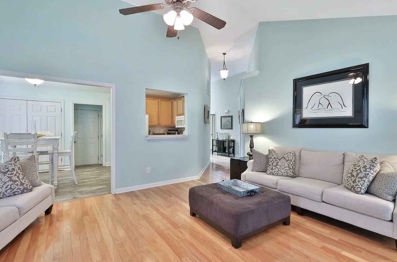 195 Hunterian Pl - Photo 4 of 20