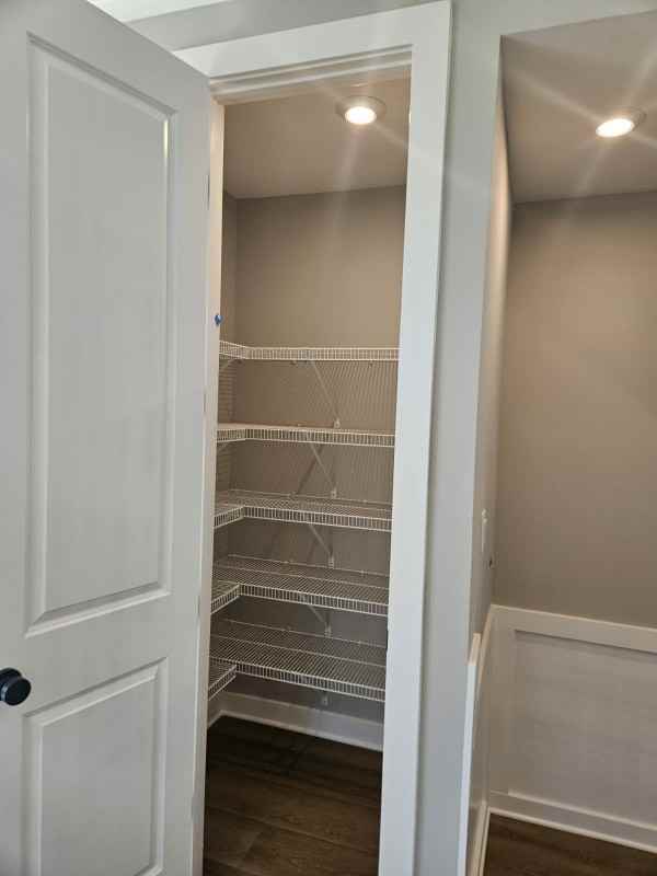 7442 Wetherington Ln - Photo 4 of 10