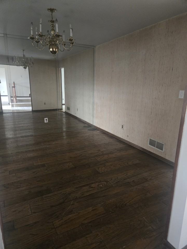 15 Cardinal Ct - Photo 3 of 14