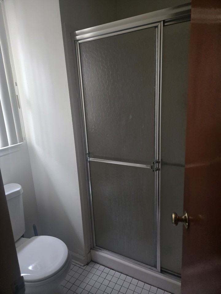 15 Cardinal Ct - Photo 6 of 14