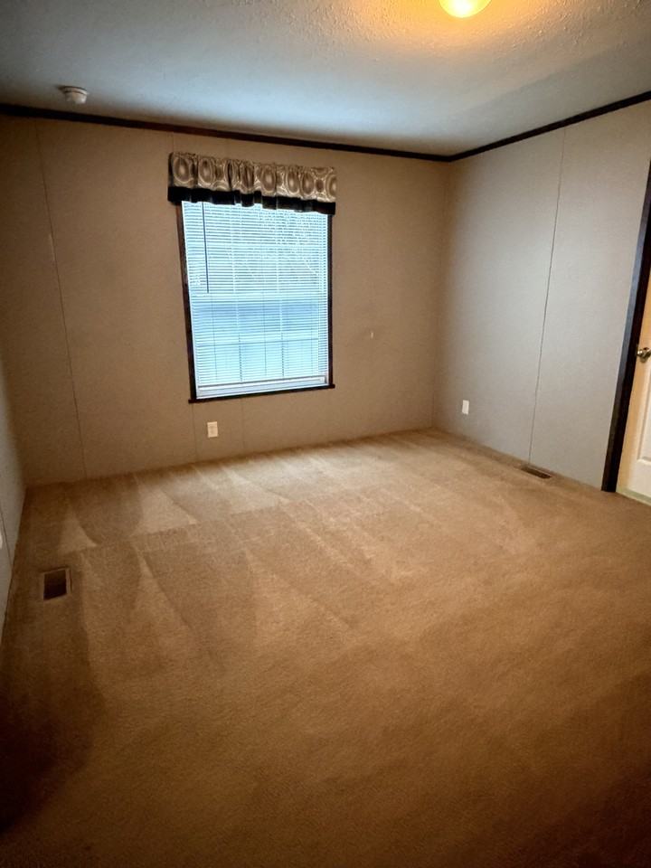 21 Maynard Cir #21 - Photo 2 of 5