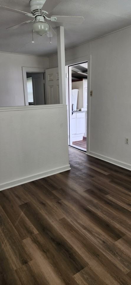 801 Houston St #1-2 - Photo 2 of 4