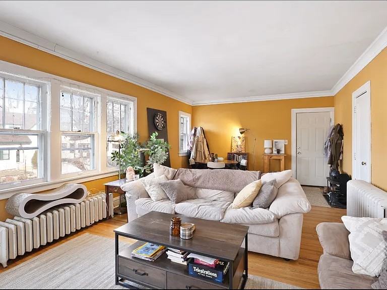 3509 Girard Ave S #2 - Photo 6 of 20