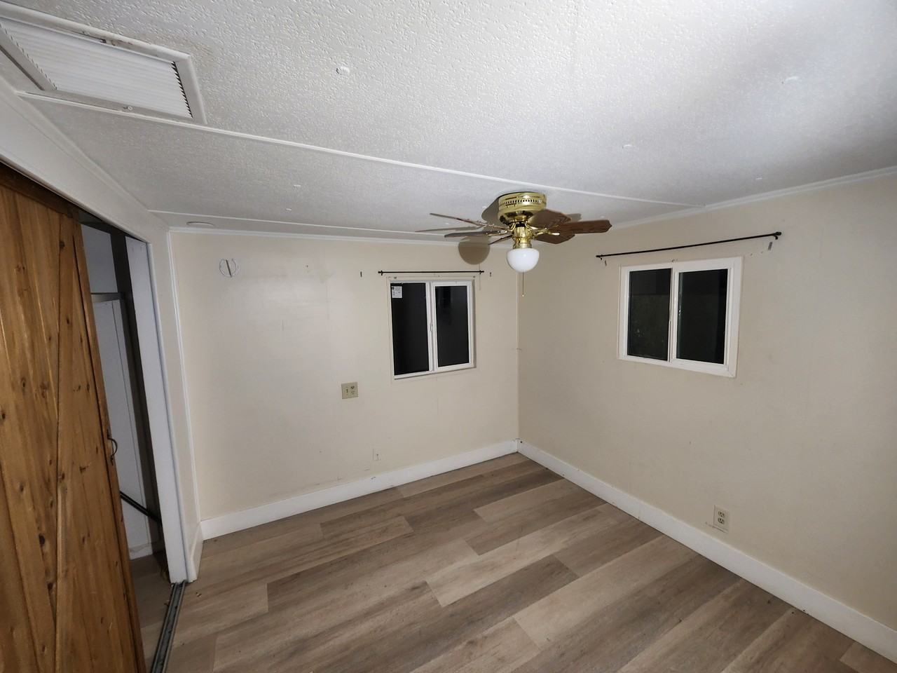 3759 W Irma Ln - Photo 3 of 5