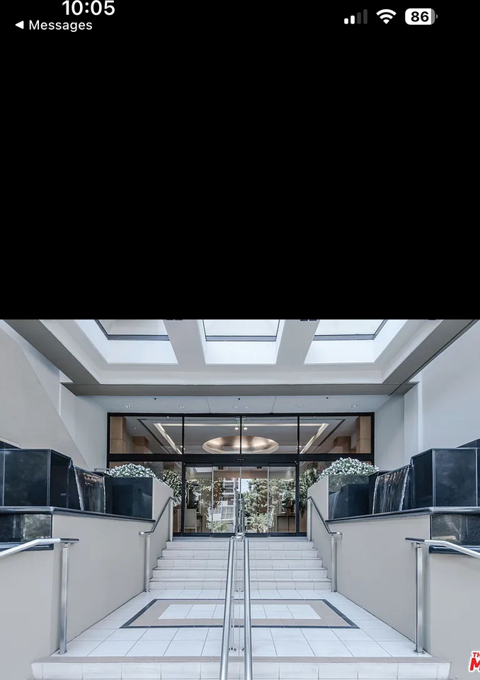 10445 Wilshire Blvd #305 - Photo 2 of 12