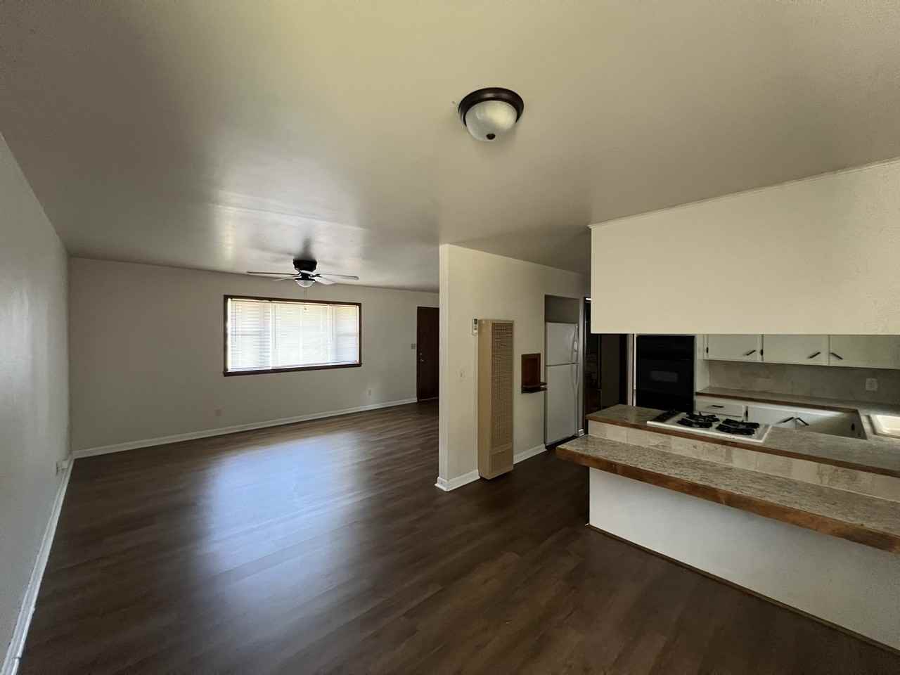 604 Kaw St - Photo 2 of 6