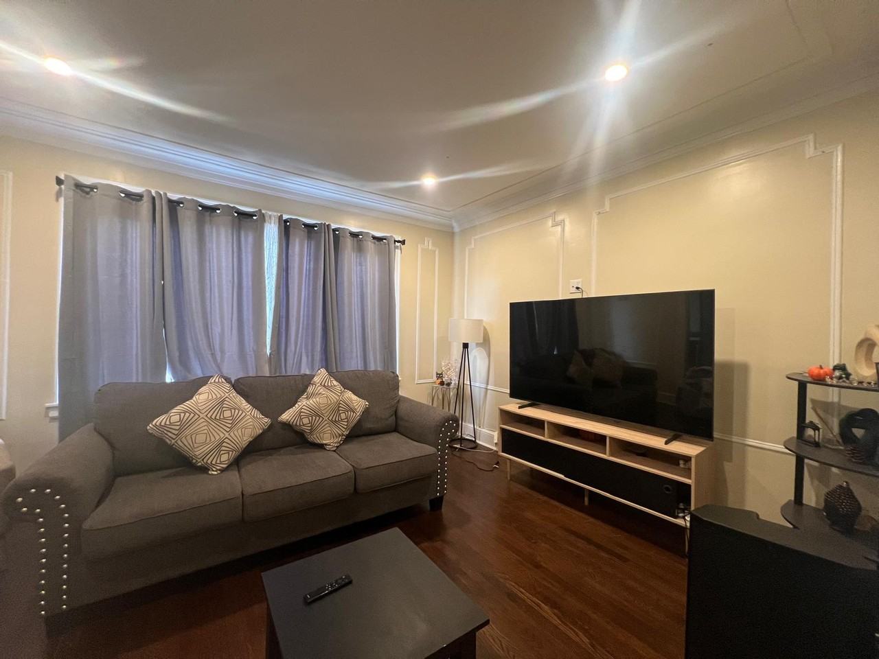 12 Newcomb Pl #2 - Photo 2 of 7