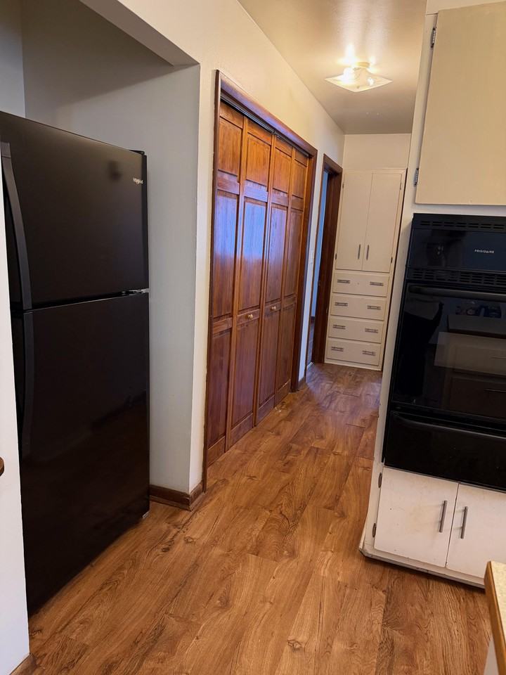 602 Kaw St - Photo 4 of 8