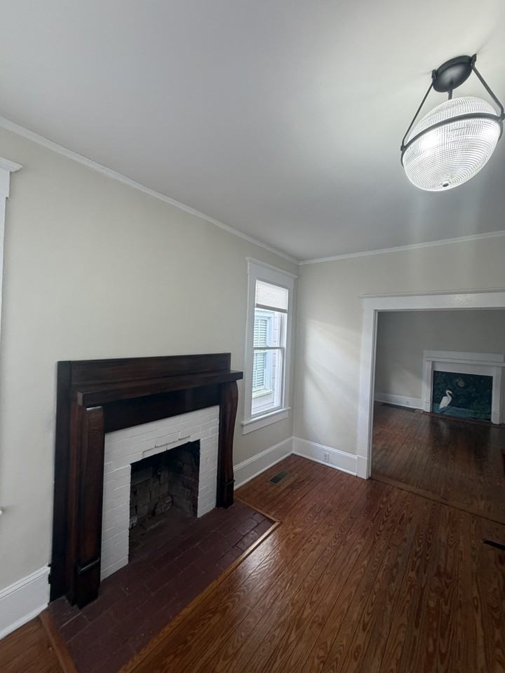 1904 Perry Ave - Photo 7 of 15