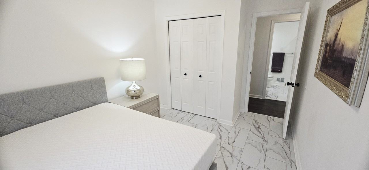 8 Highlands Ct - Photo 3 of 20