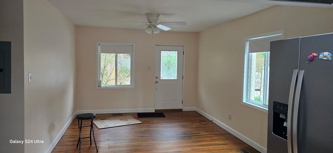 228 Weston Rd - Photo 3 of 12