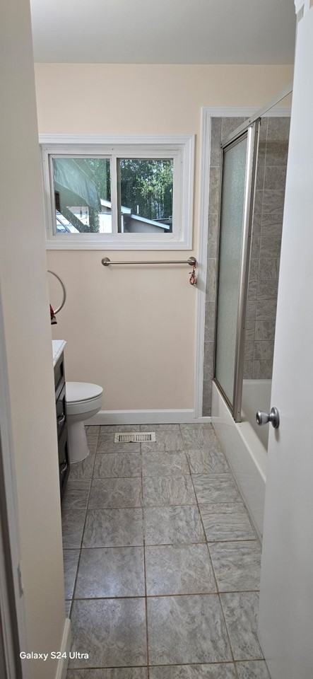 228 Weston Rd - Photo 5 of 12