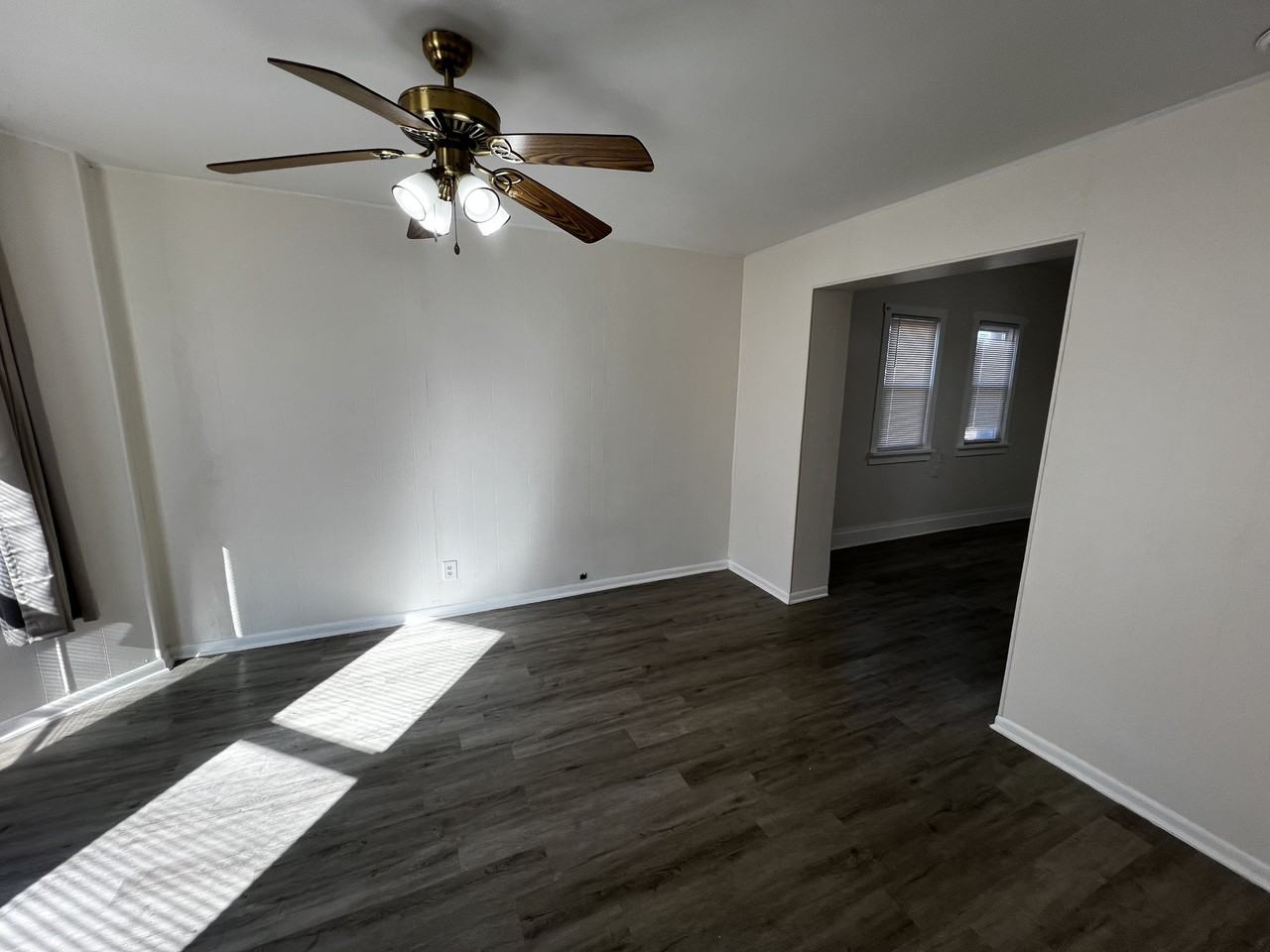 9613 S Avenue N #2 - Photo 3 of 15