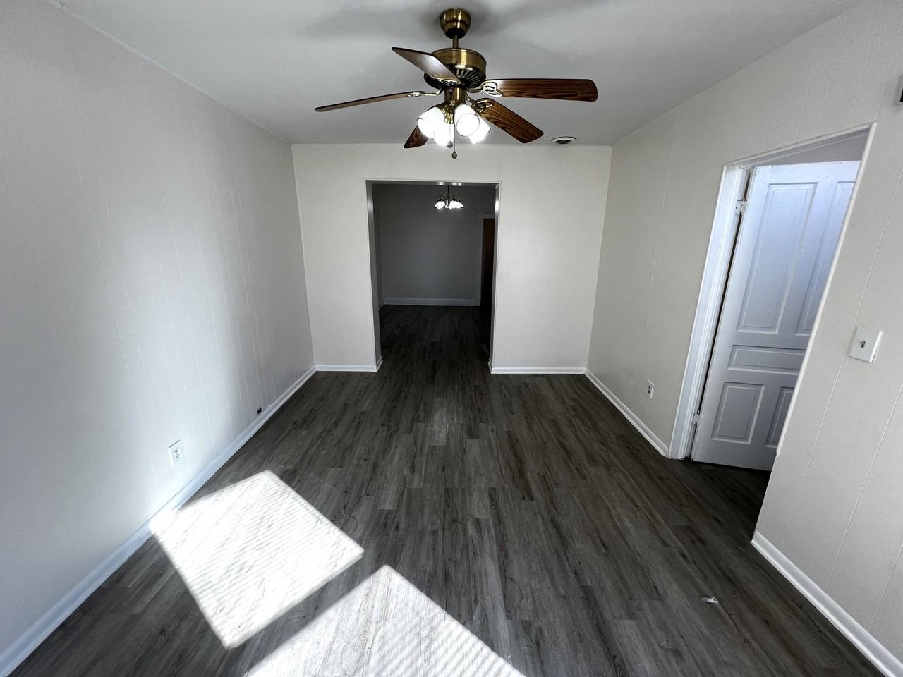 9613 S Avenue N #2 - Photo 4 of 15