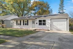 206 Raupp Blvd - Photo 1 of 1