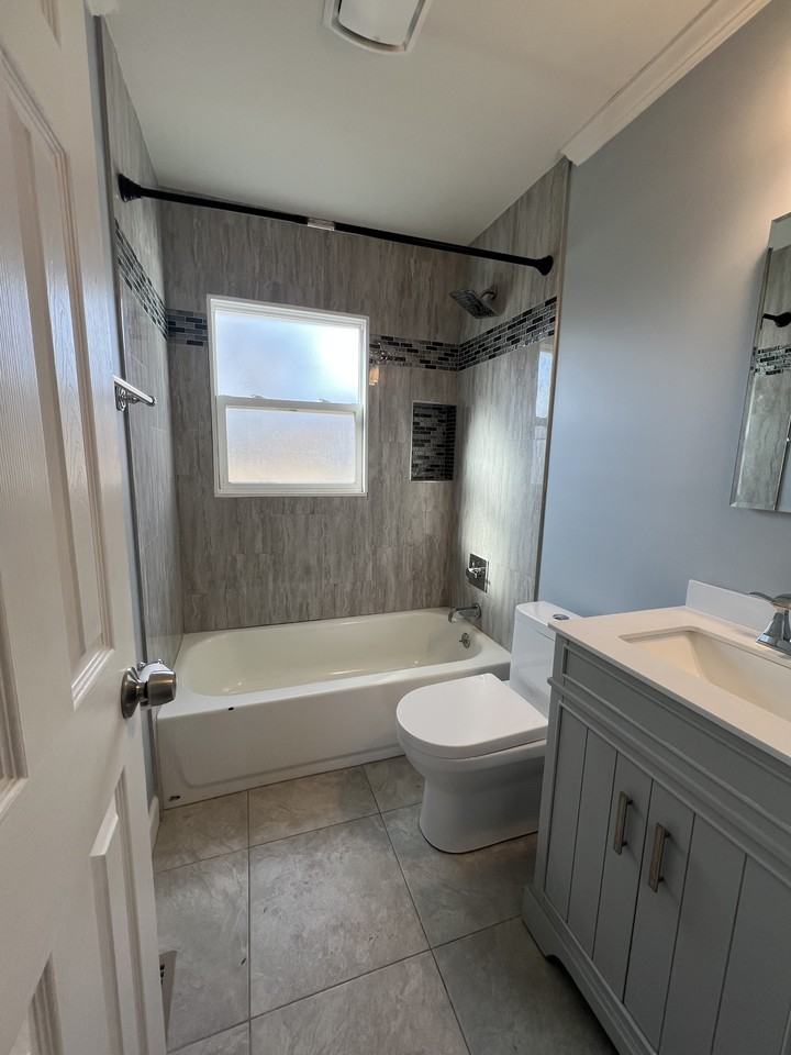 206 Raupp Blvd - Photo 7 of 11