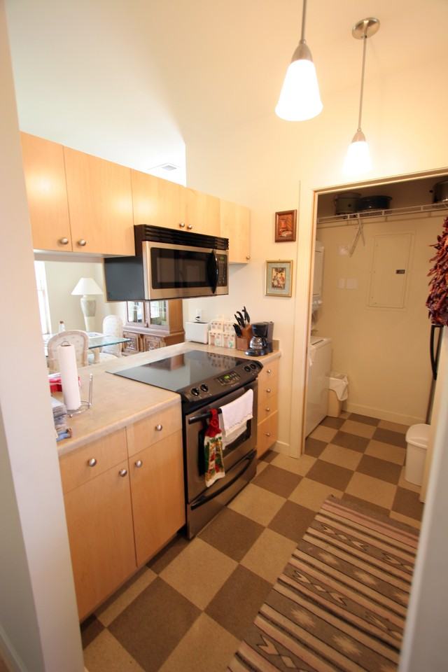 315 Bel Vedere Ln Ne - Photo 5 of 11