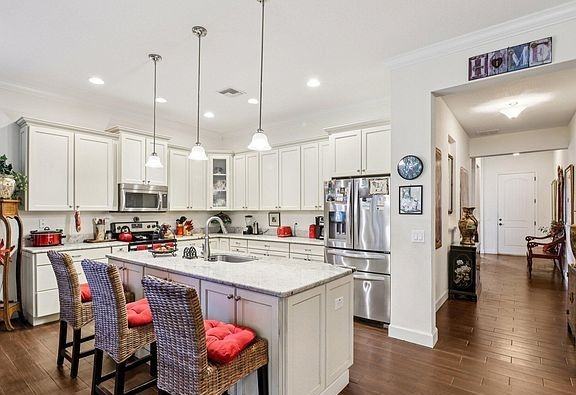 121 Seminole Ln - Photo 6 of 20