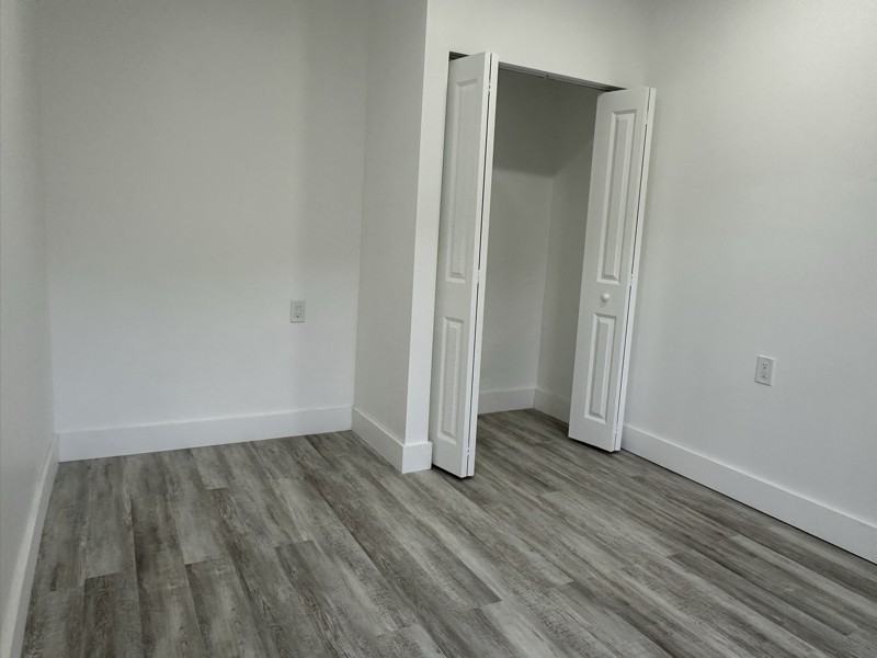 901 Nw 46th St - Photo 3 of 14