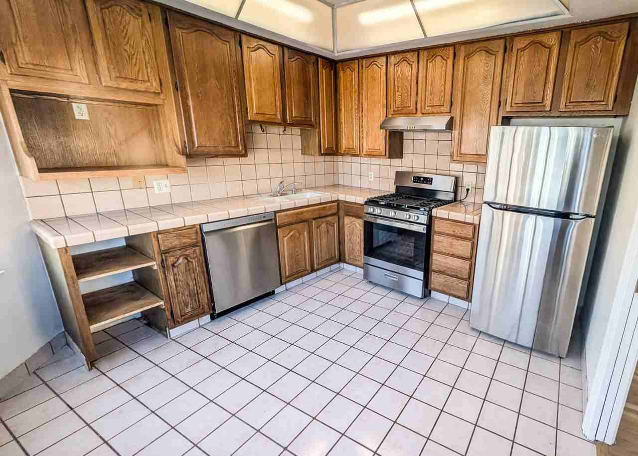 4095 California St #1 - Photo 6 of 15