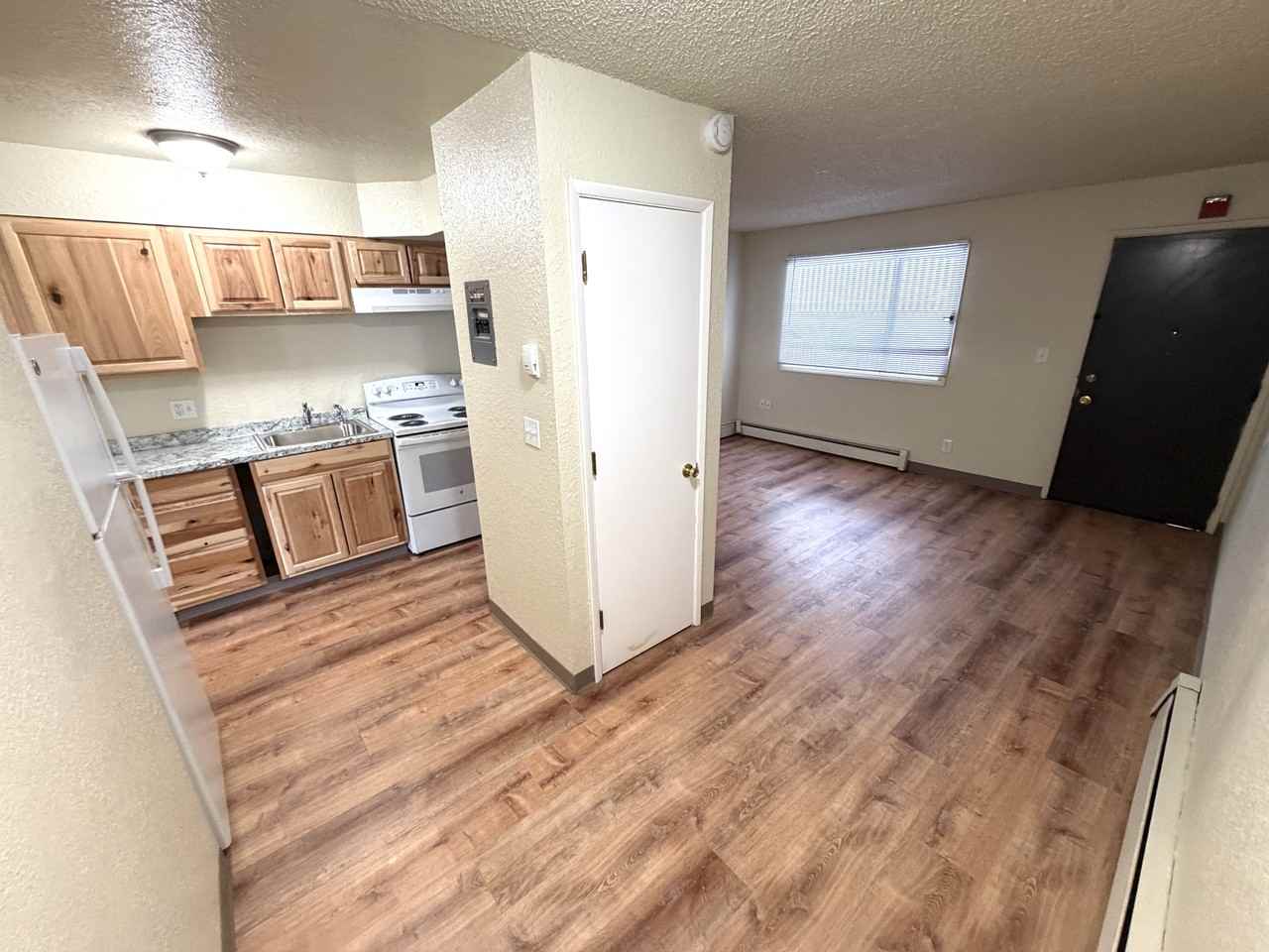 (39) Camlett - Photo 2 of 9