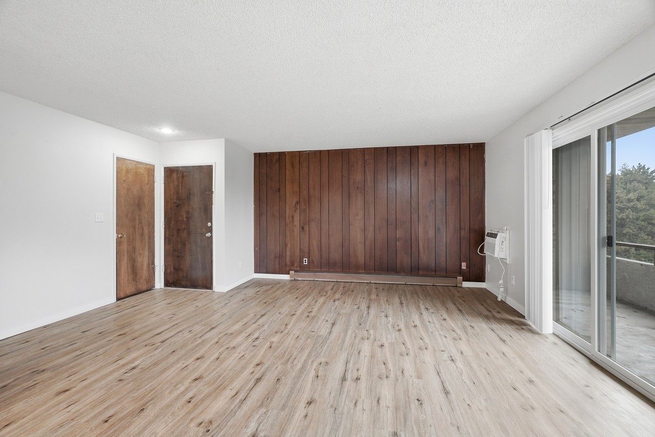 3106 East 27th Avenue - Photo 4 of 22